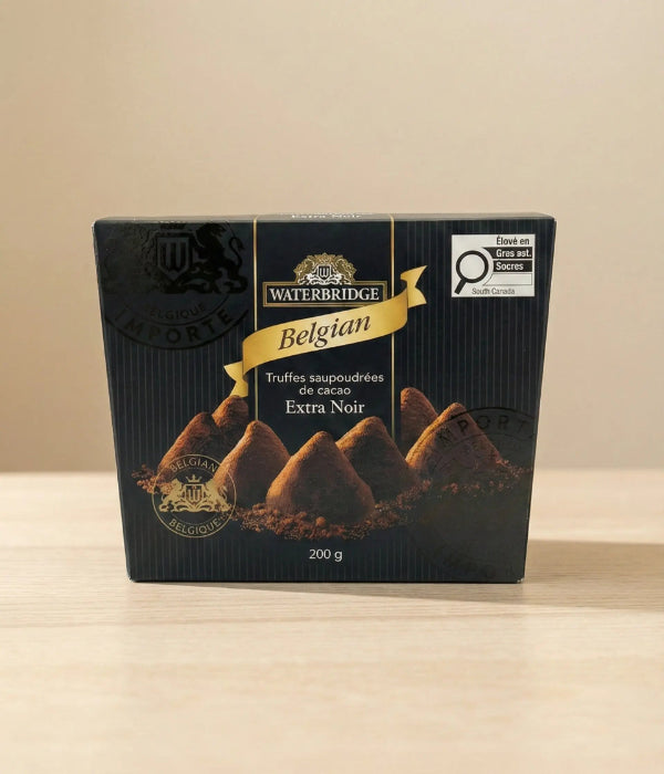 Truffes au chocolat noir saupoudrées