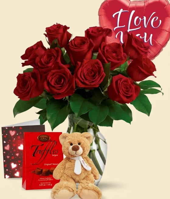 Romantic Gesture Special & Gift Bouquet